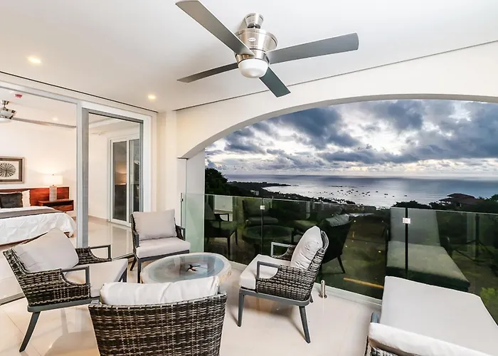 Brand New Ocean View Overlooking Apartment Tamarindo